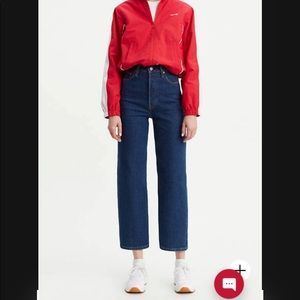 Levi’s Ribcage jeans